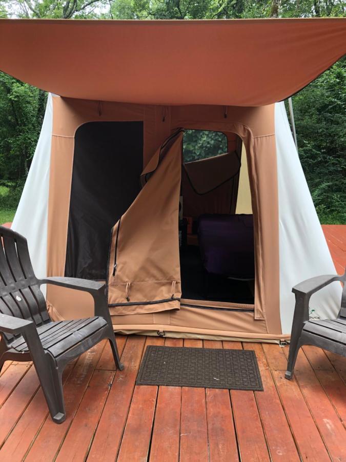 Glampin' In Style-Broken Bow Hotel Buitenkant foto