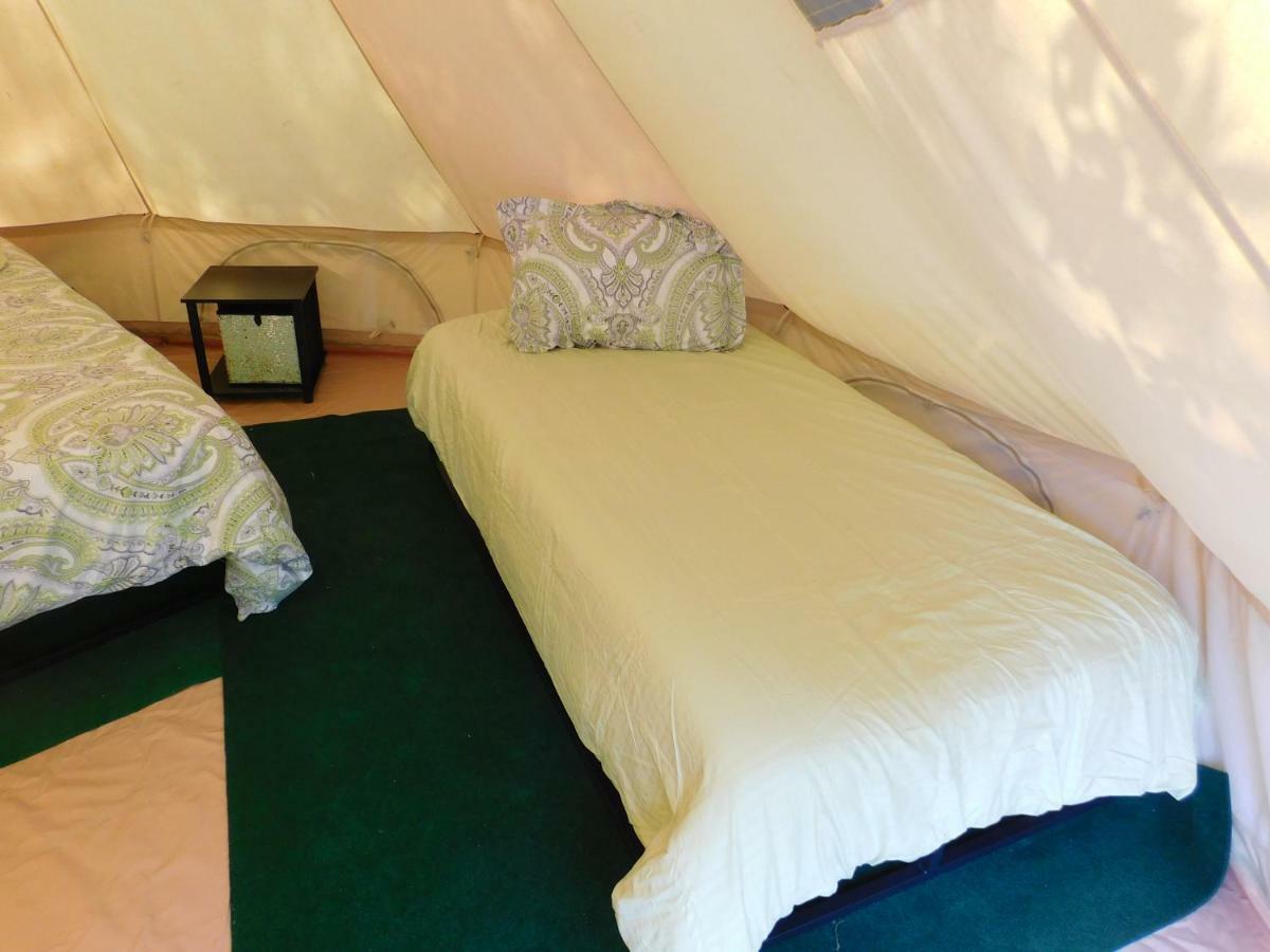 Glampin' In Style-Broken Bow Hotel Buitenkant foto