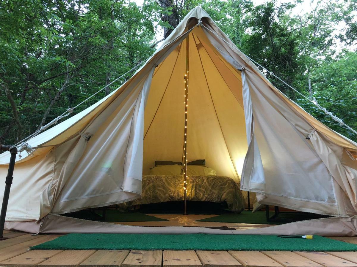 Glampin' In Style-Broken Bow Hotel Buitenkant foto